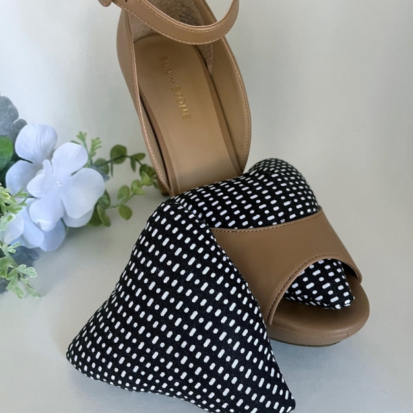 Shoe Stuffers, Simple Shoe Stuffers, Cotton Shoe Stuffers, Shoe Shapers, Shoe Pillows.  Introductory price.