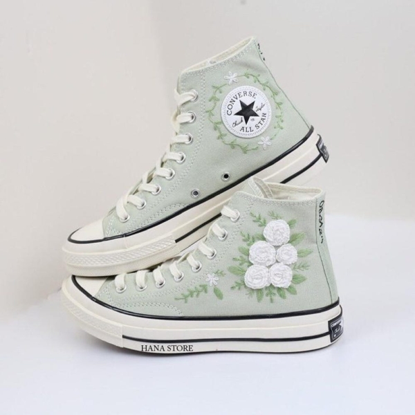 Wedding Shoes For Bride, Custom embroidered Converse shoes weddings, Converse Embroidered Flower, Personalized Name and Date, Unique Gift