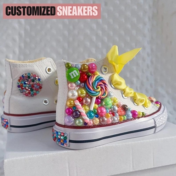 M & M Canvas Shoes, Personalized Sneakers, Candy Cake, Converse Sneakers Girls, 2nd Birthday, 3rd Birthday, handmade bling shoes, lollipop