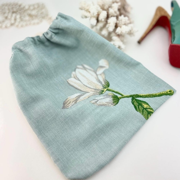 Floral Shoe Bag for Travel, Embroidered Fabric Drawstring Bags, Gift Bags, Vacation Luggage Accessory  Shoe Protector Cloth Beauty Pouch