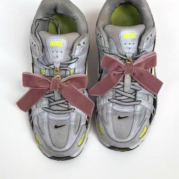 Bow Shoelace Charm For Sneakers | Velvet bag charms | Handmade DIY Sneakers bow | silk coquette bow clips | Y2K Bag Charms