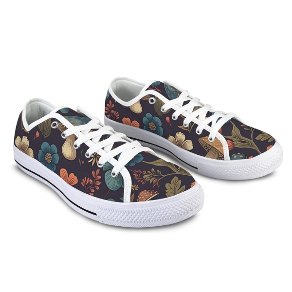 Mushroom Print Seattle Low Top Women's Canvas Shoes, Stylish Lace-Up Sneakers