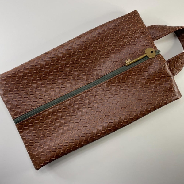 The Shoe Bag