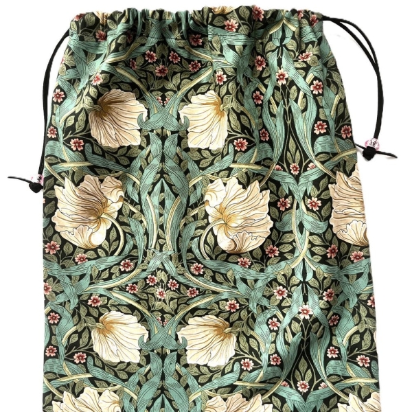 William Morris Fabric Shoe Bag 12 x 15  Inches Lined  Lingerie Gift Storage Utility        GREEN  PIMPERNEL